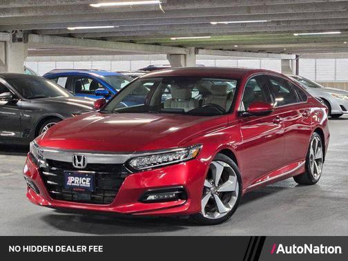Radiant Red Metallic 2018 Honda Accord Touring