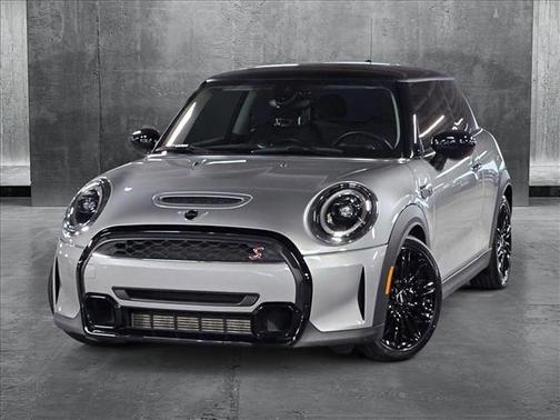 2023 MINI Hardtop Cooper S