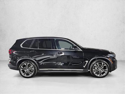 2025 BMW X5 sDrive40i