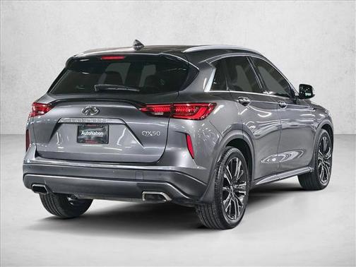 2022 INFINITI QX50 LUXE