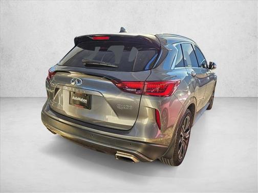 2022 INFINITI QX50 LUXE