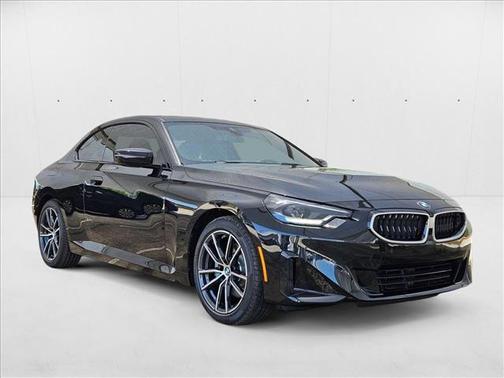 2025 BMW 230 i xDrive