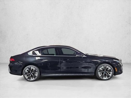 Black Sapphire Metallic 2027 BMW 530 i