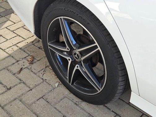 2018 Mercedes-Benz E-Class 4MATIC