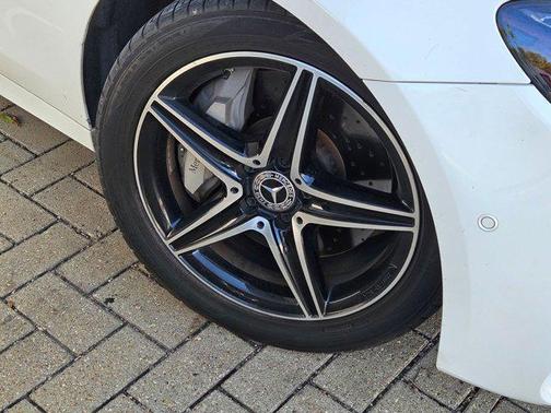 2018 Mercedes-Benz E-Class 4MATIC