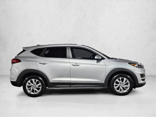 Molten Silver 2019 Hyundai TUCSON SE