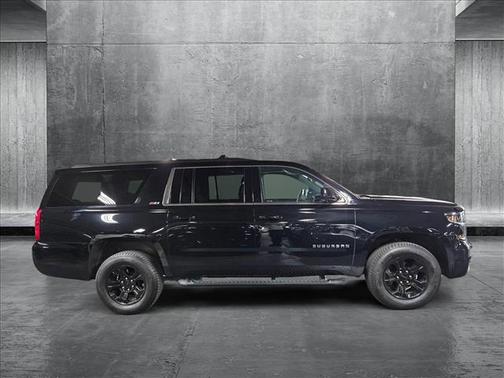 2020 Chevrolet Suburban LT