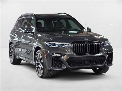 2021 BMW X7 M50i