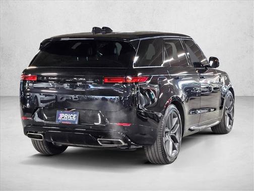 2024 Land Rover Range Rover Sport SE