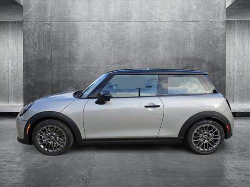 2025 MINI Hardtop Cooper