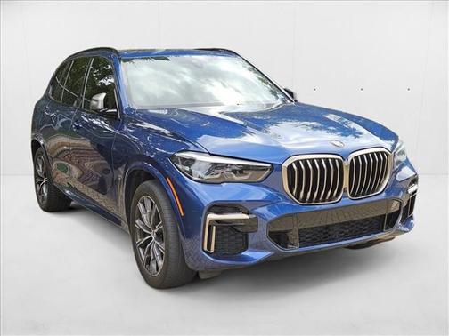 2022 BMW X5 M50i