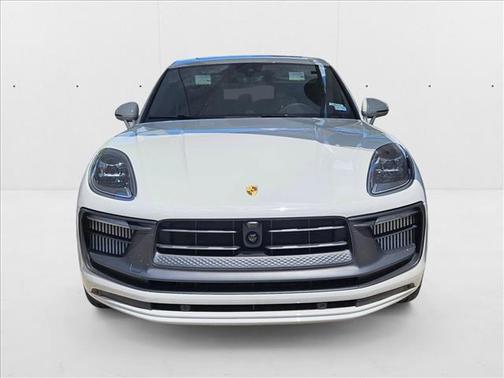 2024 Porsche Macan GTS