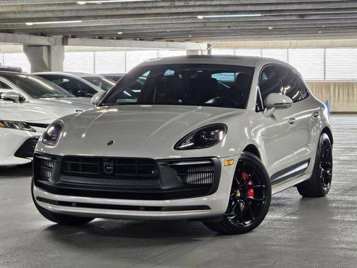 2024 Porsche Macan GTS