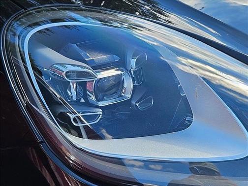 2022 Porsche Cayenne S