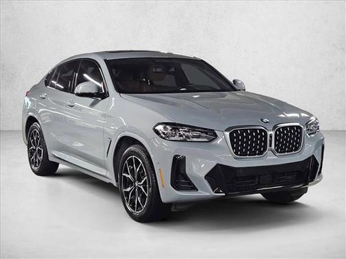 2025 BMW X4 xDrive30i