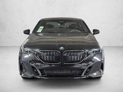 Black Sapphire Metallic 2026 BMW 530 xDrive