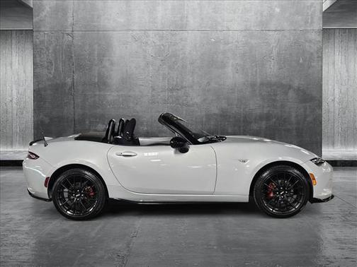 2017 Mazda MX-5 Miata Club