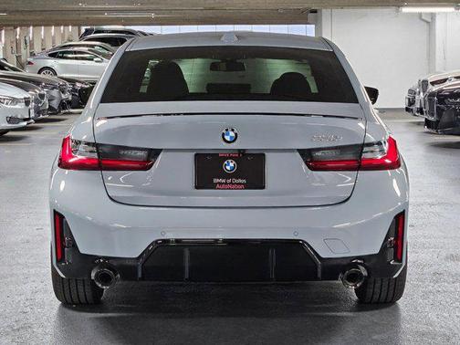 2025 BMW 330 i