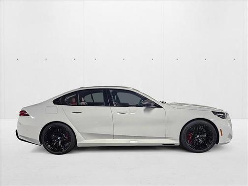 2026 BMW M5 Base