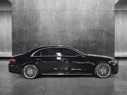 2022 Mercedes-Benz S-Class 4MATIC