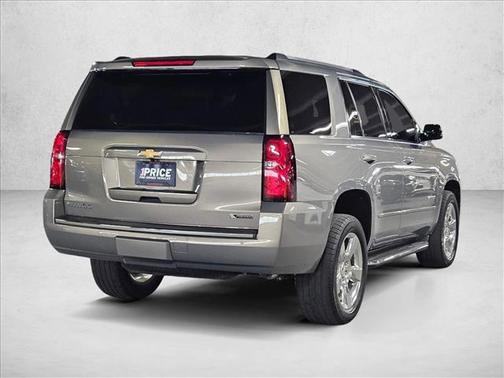Pepperdust Metallic 2017 Chevrolet Tahoe Premier