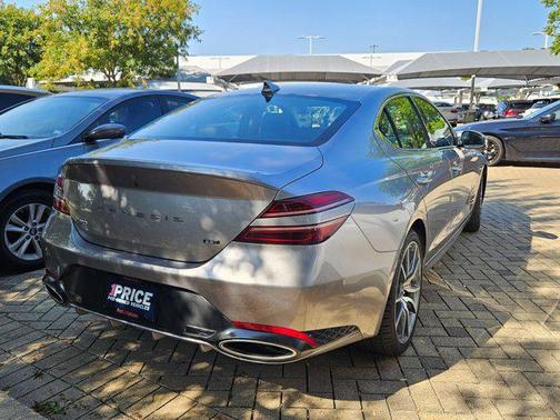 2022 Genesis G70 3.3T RWD