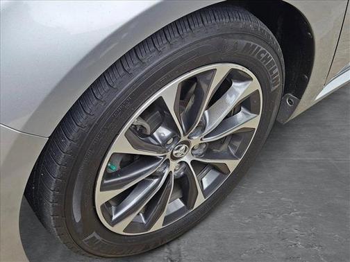 2016 Toyota Avalon XLE Premium