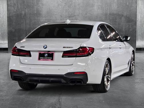 2022 BMW M550 i Xdrive