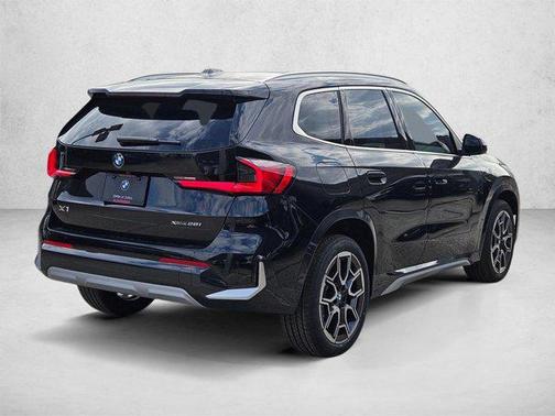 Black Sapphire Metallic 2026 BMW X1 xDrive28i