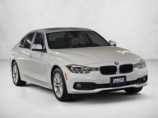 Mineral White Metallic 2018 BMW 320 i