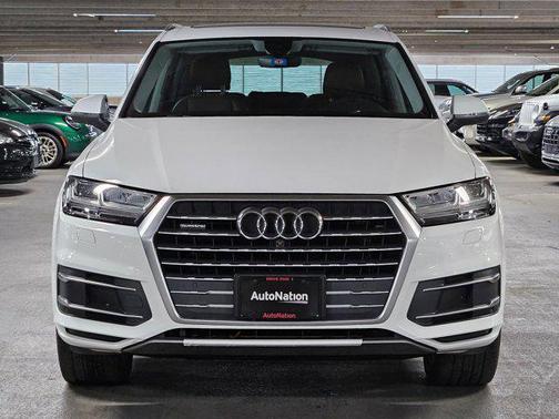 2019 Audi Q7 45 Premium Plus
