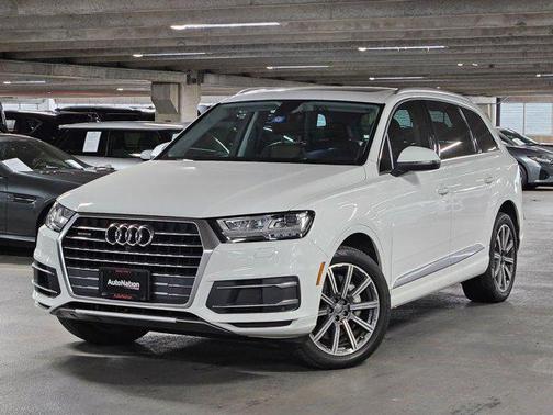 2019 Audi Q7 45 Premium Plus