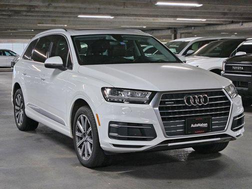 2019 Audi Q7 45 Premium Plus
