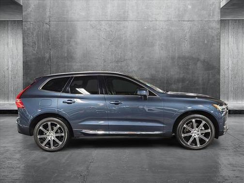 2021 Volvo XC60 T5 Inscription