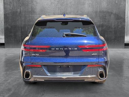 2024 Genesis GV70 2.5T AWD