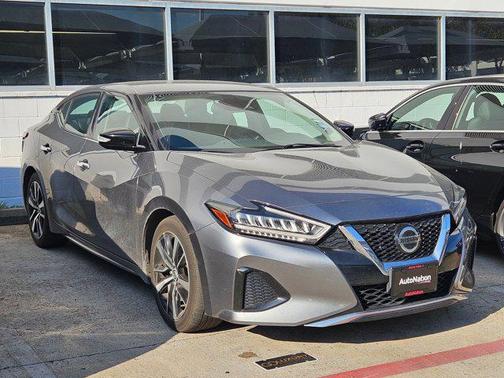 2022 Nissan Maxima SV Xtronic CVT