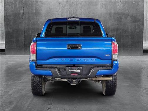 2017 Toyota Tacoma Limited