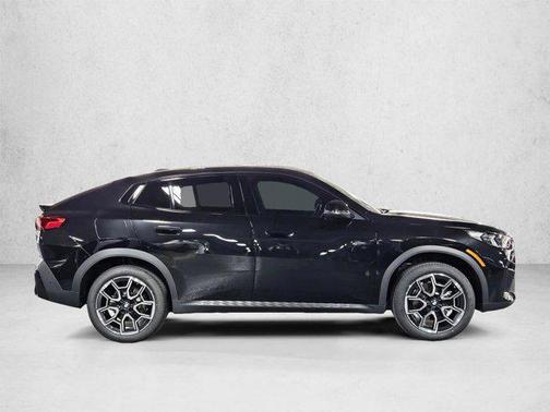 Black Sapphire Metallic 2026 BMW X2 xDrive28i