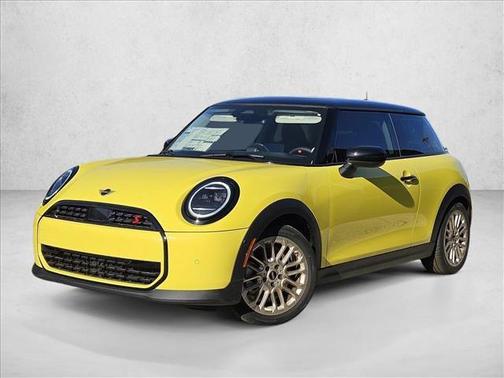 Sunny Side Yellow 2025 MINI Hardtop Cooper S