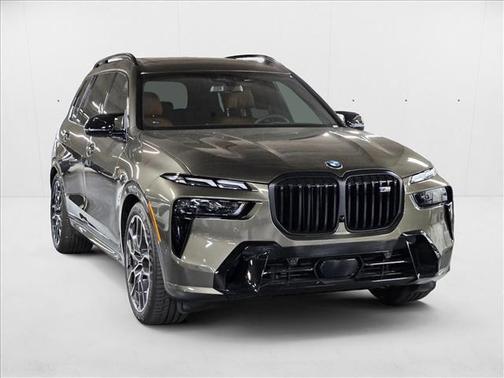 2025 BMW X7 M60i