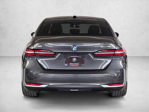 2026 BMW i5 eDrive40
