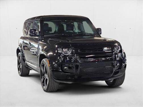 2023 Land Rover Defender 110 V8
