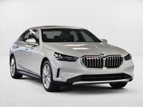 2024 BMW 530 i