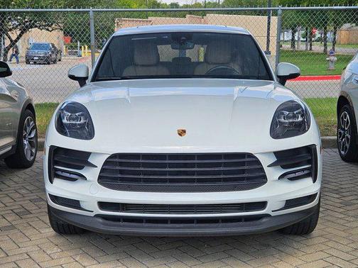 2021 Porsche Macan AWD