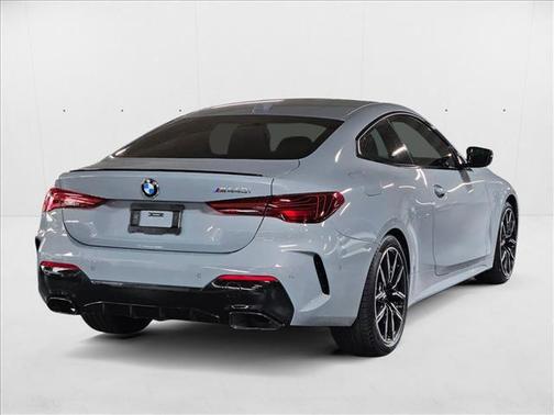 2025 BMW M440 i