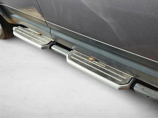 2020 Land Rover Defender 110 SE