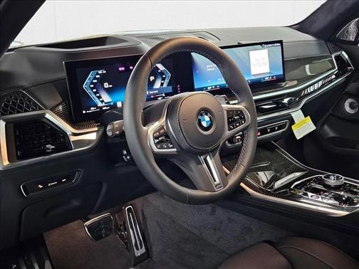 2026 BMW X7 M60i