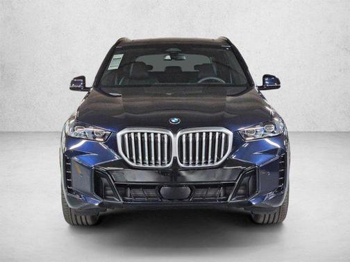 Carbon Black Metallic 2026 BMW X5 sDrive40i