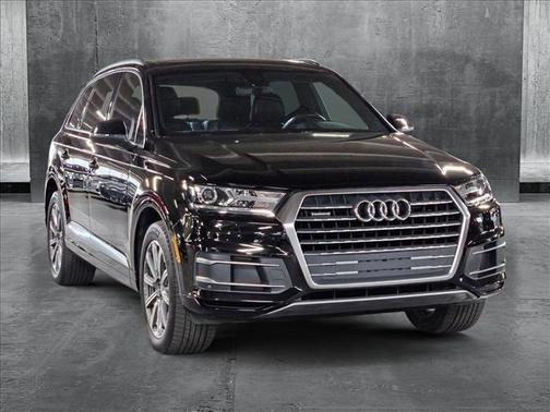 2019 Audi Q7 45 Premium