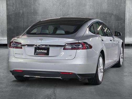 2014 Tesla Model S 85
